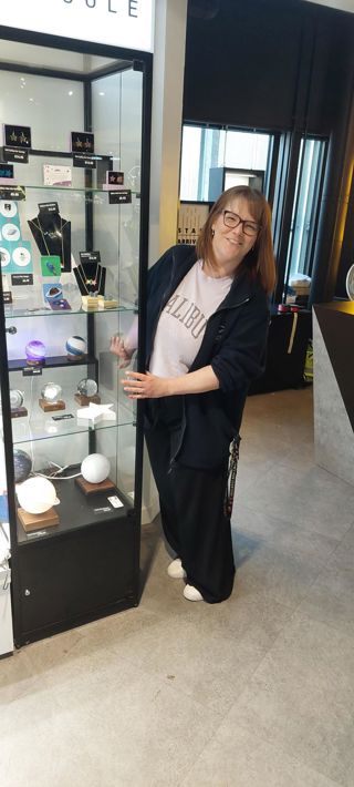 Katie in front of Lamps