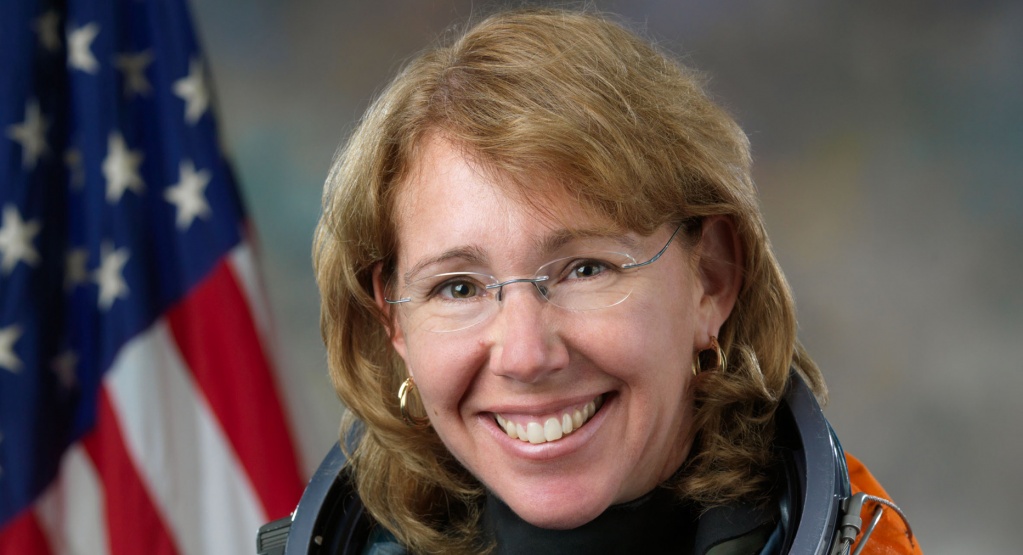 1024X0 95 3 C FFFFFF C1a67b4fdf1da273eceaef03c9416f93 Sandrahall