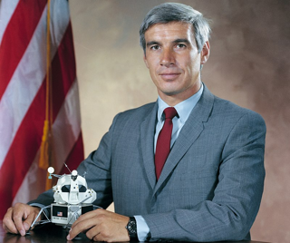 NASA astronaut Anthony Llewellyn