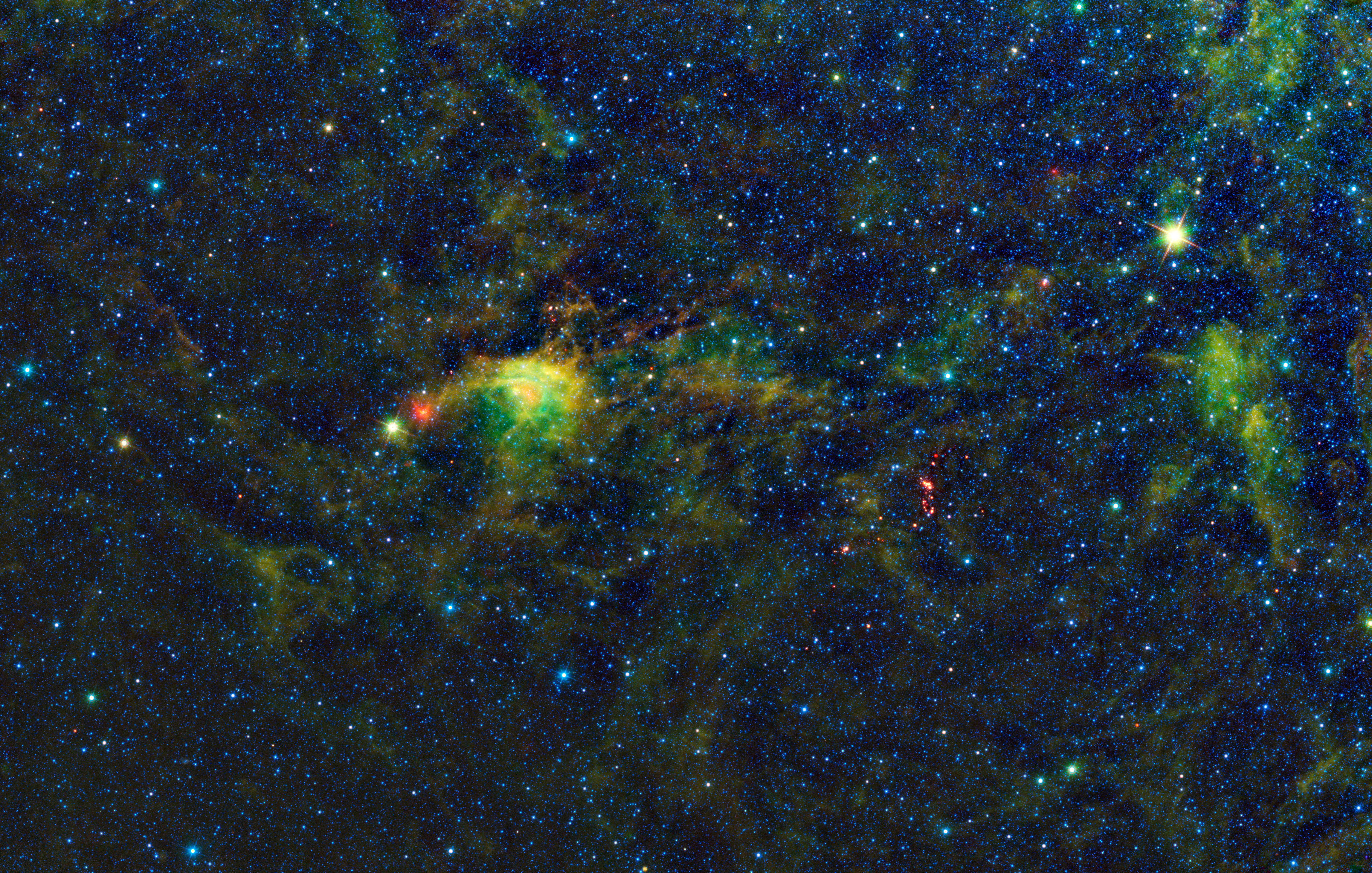 Star formation in the Circinus molecular cloud complex, imaged by WISE. 