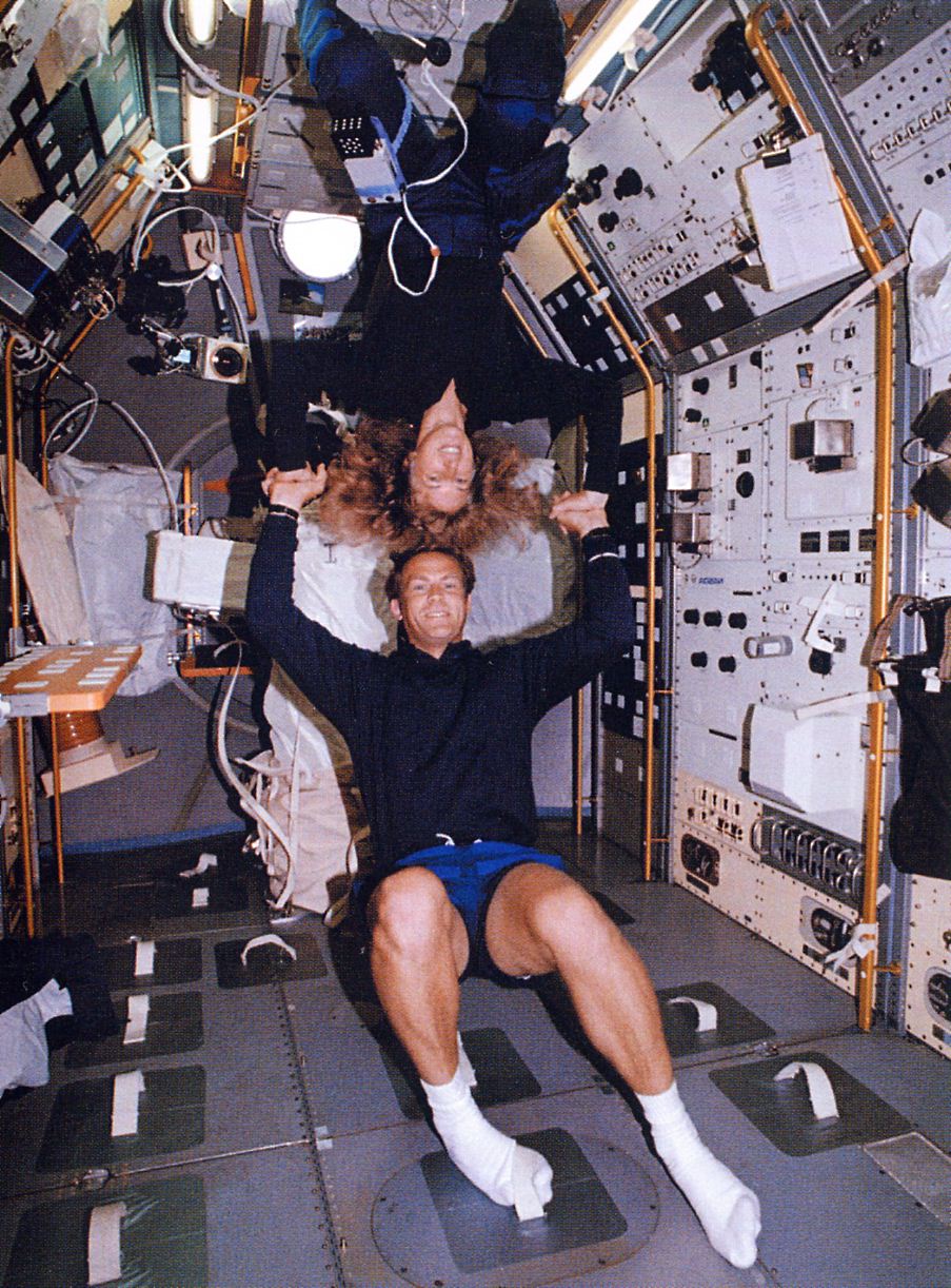sts-47 married sex in space Adult Pics Hq