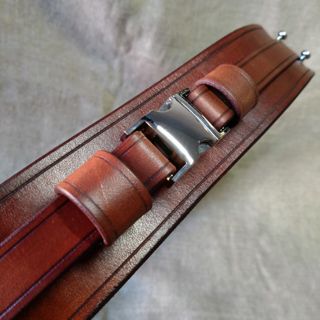 Strigine Leathersmith