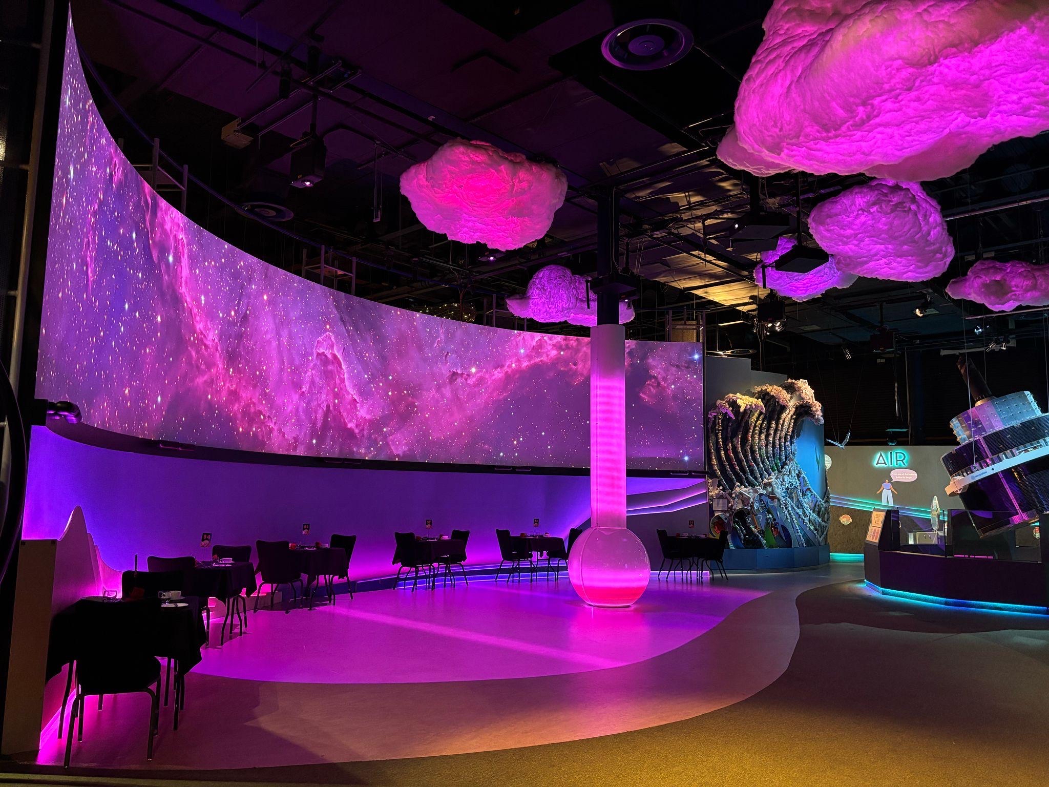 Image of the hub during Cosmic Valentine