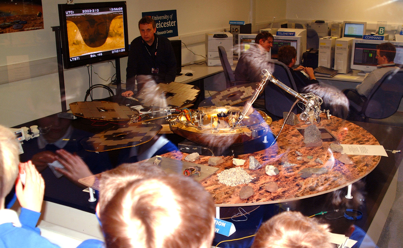 Beagle 2 Instruments Beagle 2 - 20 years later